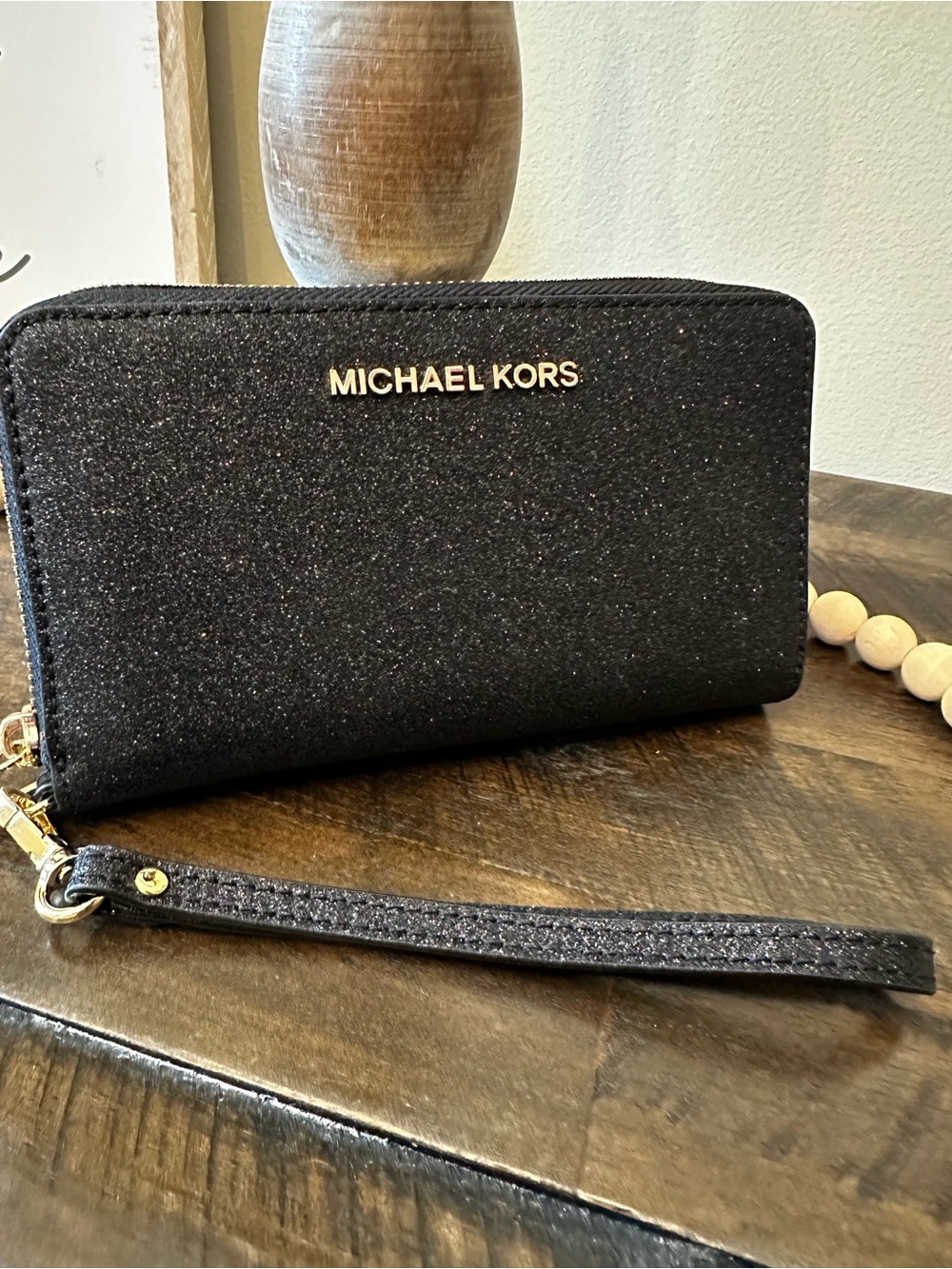 Michael Kors Glitter Zip Around Wallet Black Wristlet NWT - Picture 2 of 13